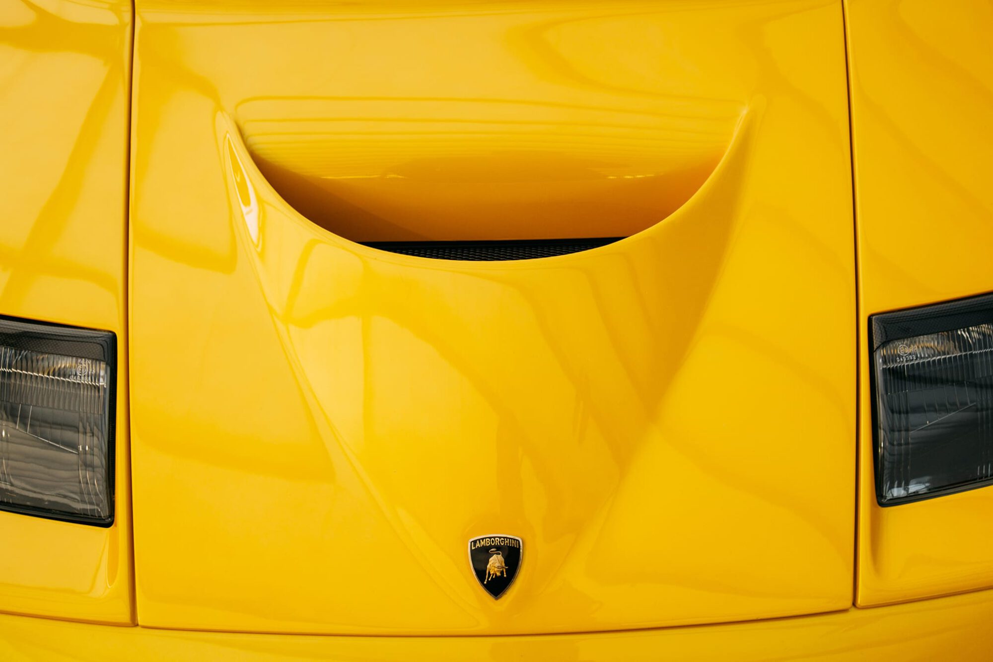 Florian Schneider Creative Director Fullframecar Photography Lamborghini Diablo